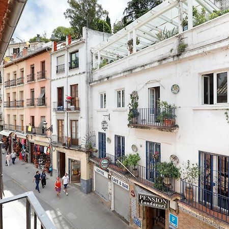 Urban Suites Granada Exterior photo